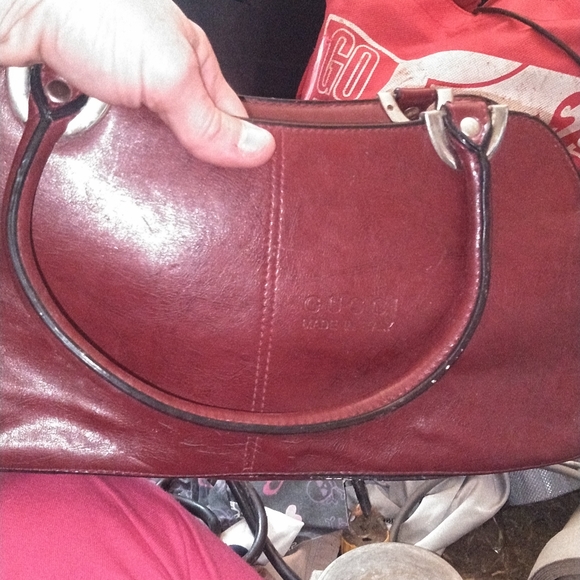 Gucci purse - Picture 2 of 2